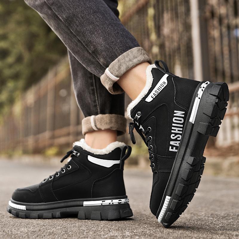 Модные короткие ботинки для зимы, мужская обувь 2024 года, новые плюшевые теплые хлопковые туфли, мужские повседневные кроссовки, нескользящие мотоциклетные ботинки