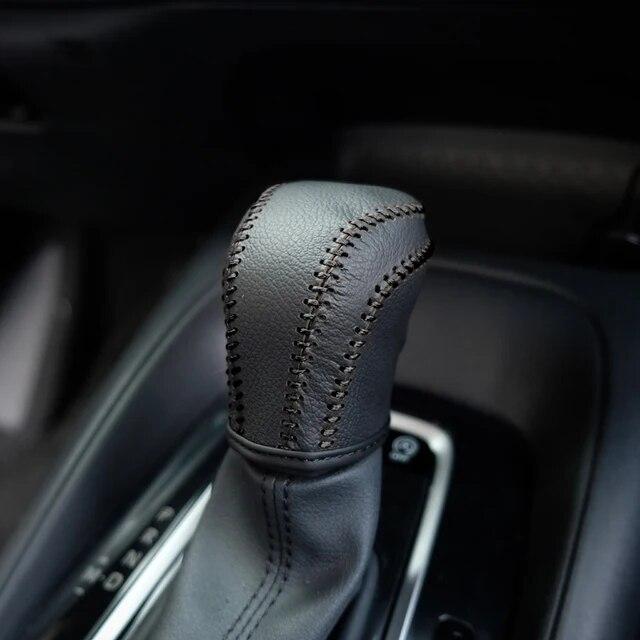 Чехол из искусственной кожи для автомобиля, ручка переключения передач, воротники, чехол для Toyota Corolla E210 Camry XV70 2024 Hybrid