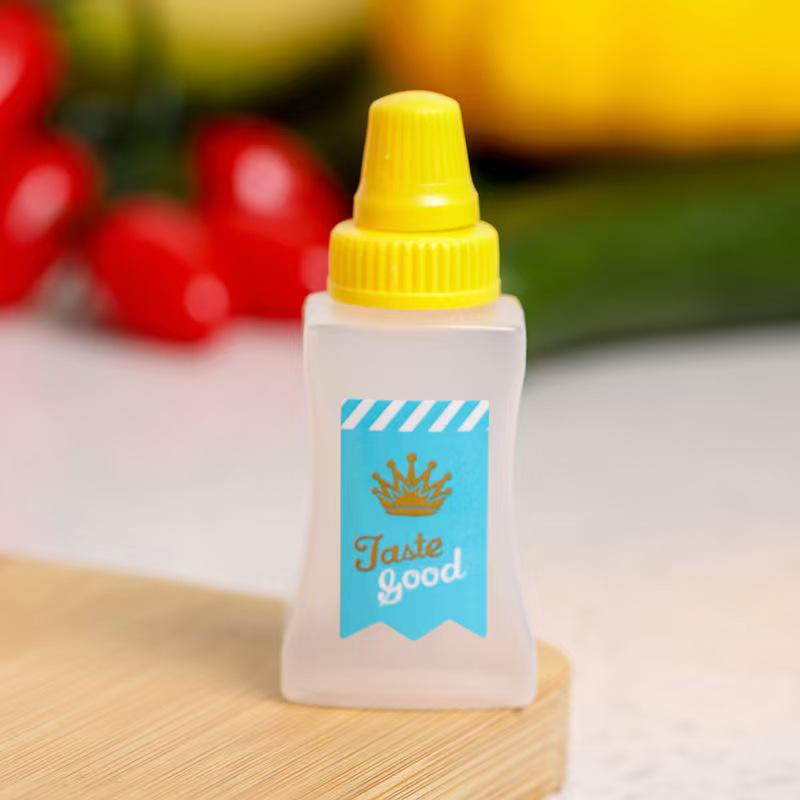 Mini Portable Japanese-Style Squeeze Sauce Bottle