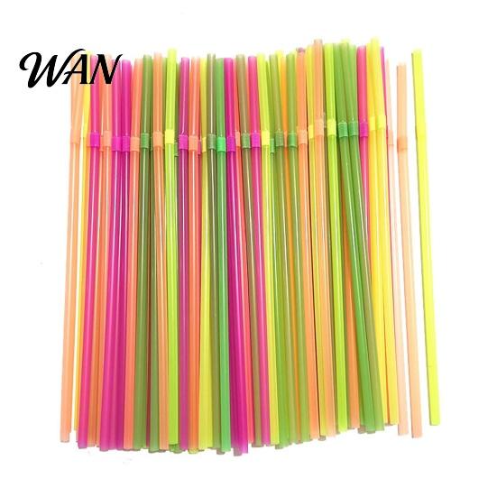 Black Plastic Straws 100PCS Disposable Straws, Colorful Bendable And Straight Food-Grade PP Safe Thin Tube Drinking for Milk Tea Juice Drinks