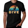 Retro Vintage 70s Distressed Summer Sunset Hammerhead Shark Dive Scuba Diving T-Shirts Gift T-Shirt