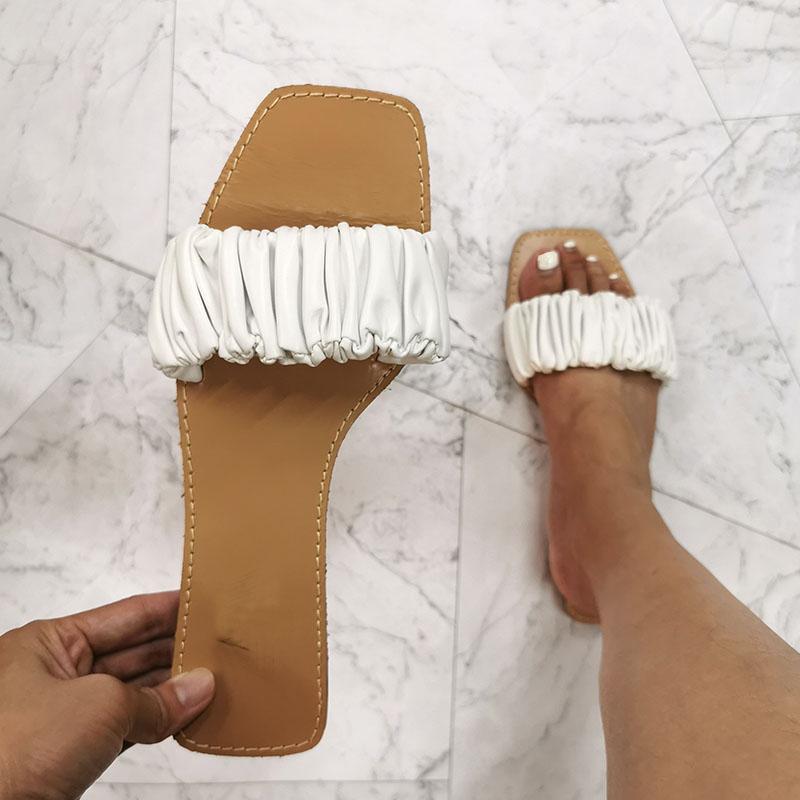 Новые женские уличные тапочки на плоской подошве, женские пляжные шлепанцы, женская уличная летняя обувь высокого качества с квадратным носком, большие размеры