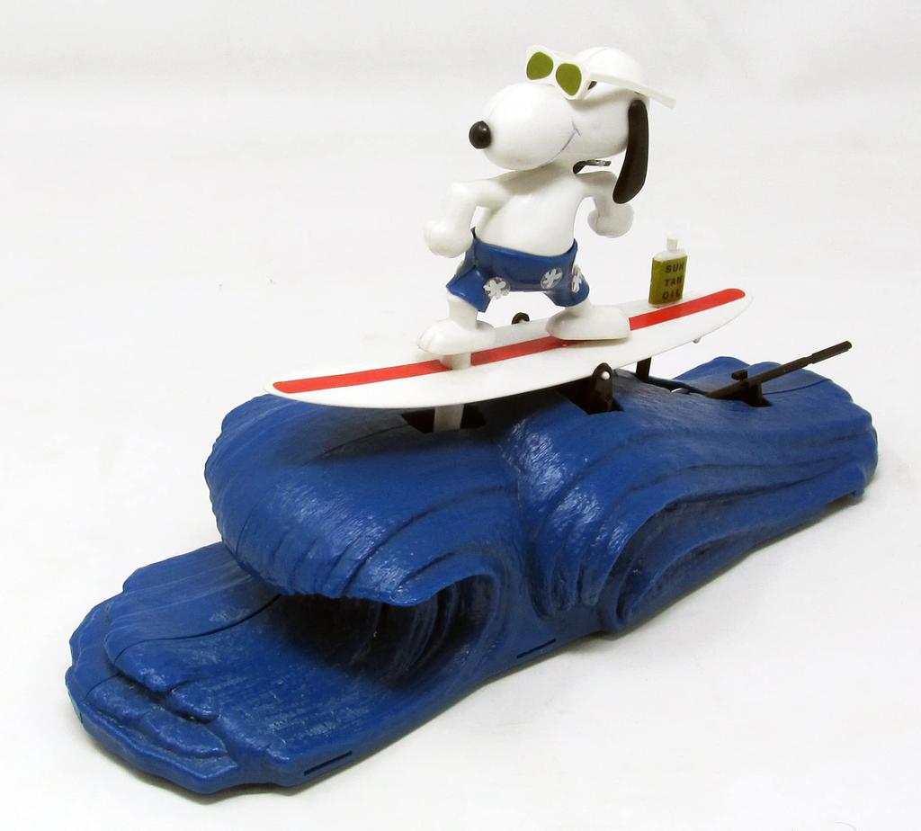 Atlantis Snoopy is Joe Cool Electric Plastic Model Kit Made in USA