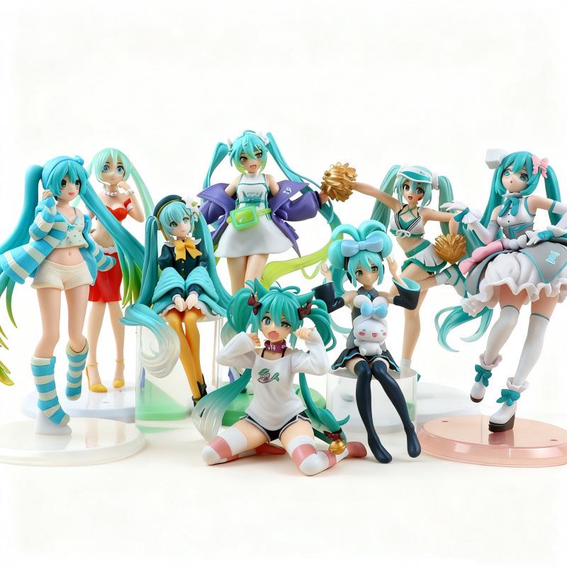 Hatsune Princess Sakura Warrior 2D Figure – Cherry Blossom Car & Desktop Ornament