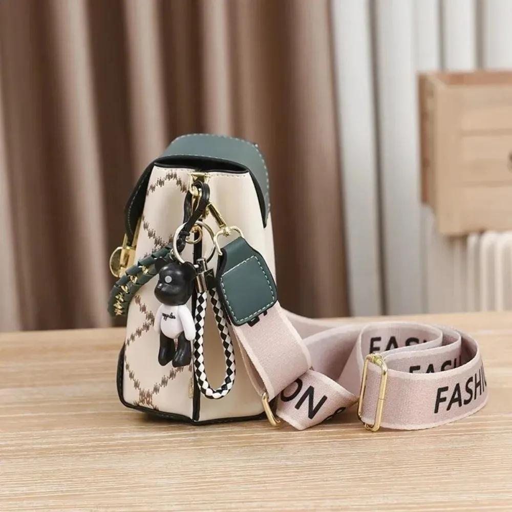 Mini Studded Decor Crossbody Bag Argyle Embroidery Mobile Phone Purse Trendy Chain Decor Handbag For Women