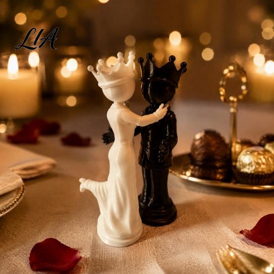 Durable PLA Commemorative Statues 1 Pair 3D Printed King and Queen Couple Figurines, Chess Style Dancing Novelty Gifts for Boyfriend Girlfriend Lovers