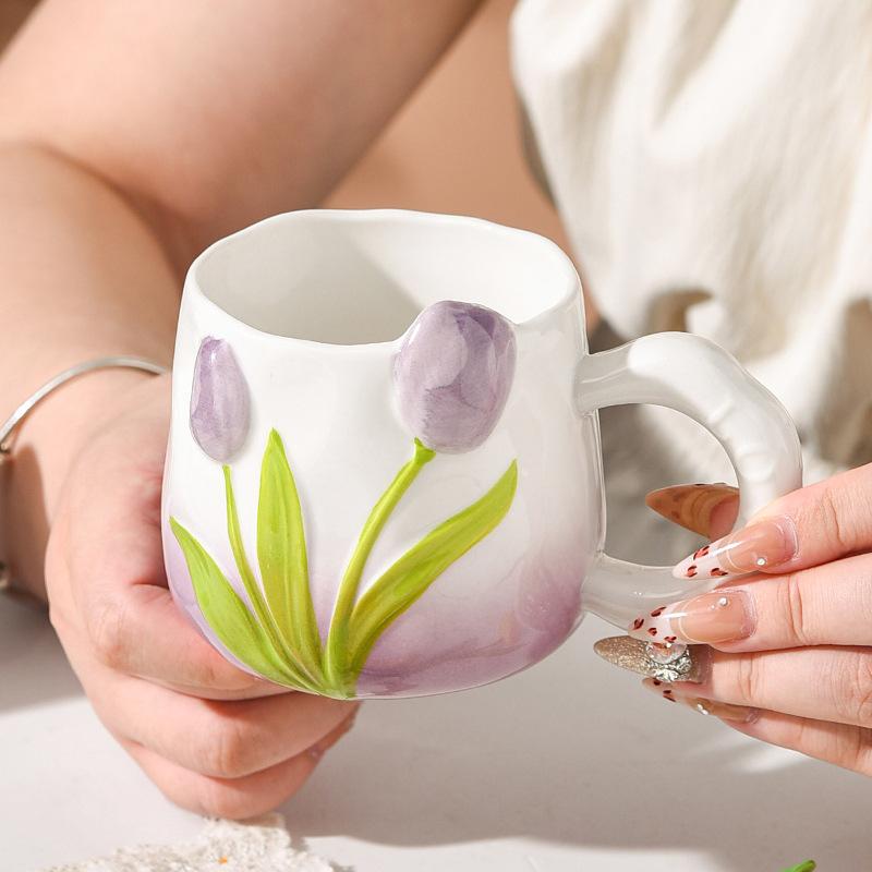 Расписанная вручную керамическая чашка, трехмерная рельефная чашка, чашка-тюльпан, кружка с цветами и ручкой, чашка для лучшей подруги, сувенир