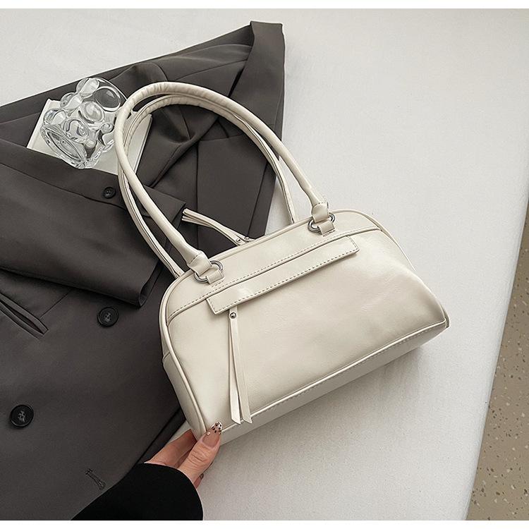 Трендовая нишевая сумка подмышкой, женская сумка для поездок на работу 2024 года, новая простая ретро-сумка для боулинга, универсальная сумка через плечо