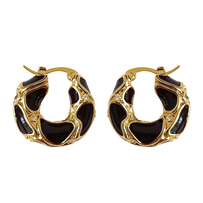 New Vintage Enamel Color Metal Texture Small Circle Hoop Earrings For Women Trendy Gold Plated Statement Ear Buckle Creative Jewelry