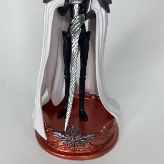 Вдохновленная игрой фигурка короля ПВХ Фигурка игрового персонажа Статуэтка Украшение для дома офиса Настольное украшение Рыцарь Коллекционные предметы для фанатов игры Подарок