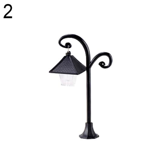 1Pc Creative Resin Street Lamp Model Garden Dollhouse Miniature Landscape Decor
