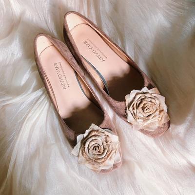 Niche design dry rose flat shoes women 2024 new retro chinese rose flower ballet single shoes evening breeze