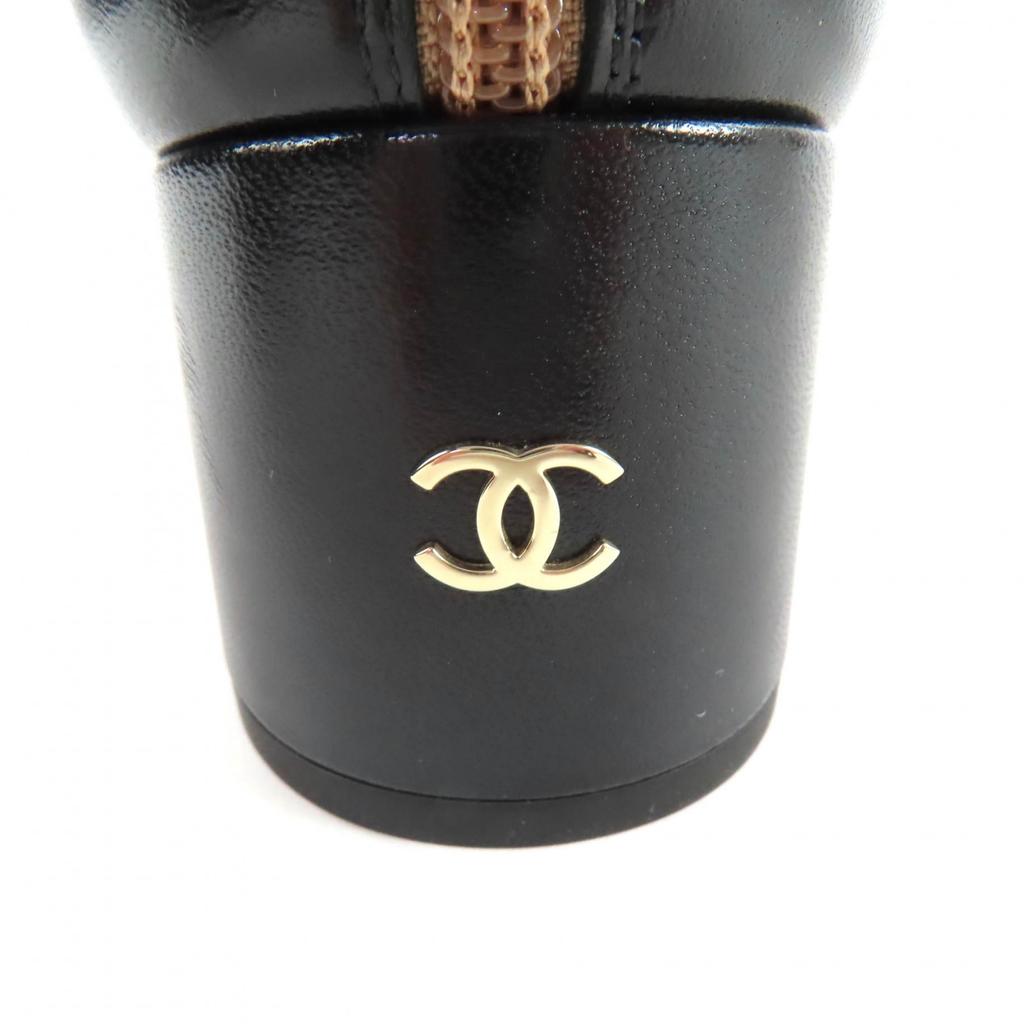 Pristine CHANEL Knee-high boots beige Suede leather Women 38 25A G46591 Used