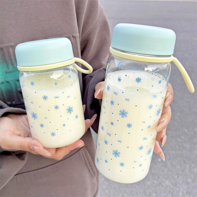 Cute Plastic Water Bottle For Girls Summer Portable Large Capacity Direct Drinking Water Cup BPA Free School Trip Leakproof Cup