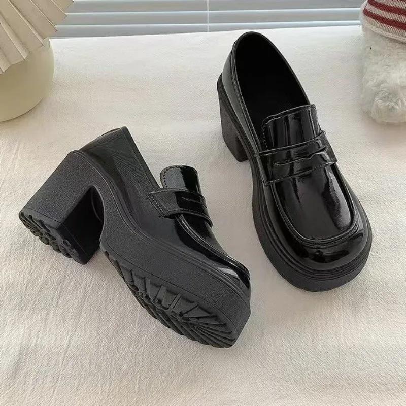 2024 Брендовая обувь для женщин, лоферы, женские туфли на высоком каблуке, модные туфли без застежек для офиса и карьеры, горячая распродажа, туфли на каблуке с круглым носком для женщин, Zapatos