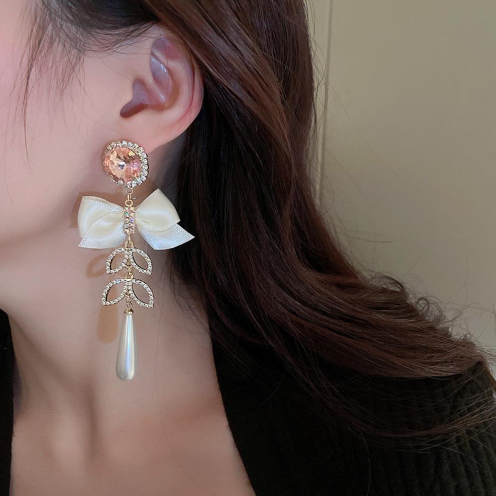 Lovely Elegant Vintage Luxury Women Earrings Korean Style Earrings Bow Ear Stud Butterfly Earrings