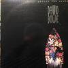 12-дюймовая пластинка DAVID BOWIE Loving The Alien 12EA195 EMI AMERICA 1985 UK Рок Б/у