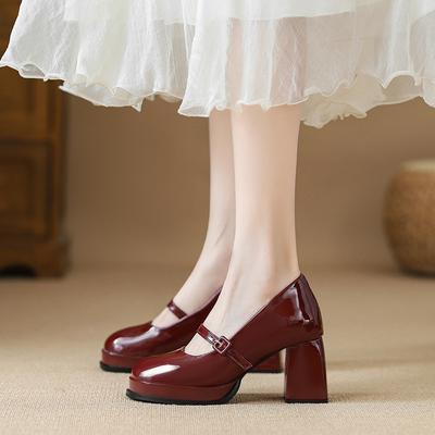 Весенние новые универсальные маленькие кожаные туфли красные свадебные на толстом каблуке увеличивающие рост водонепроницаемые туфли Мэри Джейн женские туфли-лодочки