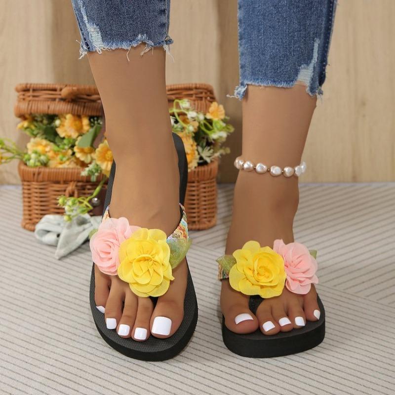Fashion New Non-slip Platform Flip-flops Wear Fashion Wedges Sandals Female Summer National Style Flower Beach Slippers