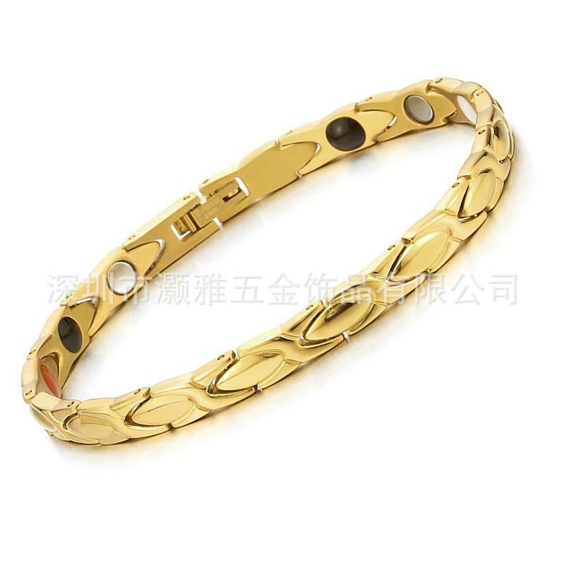Adjustable Stainless Steel Bracelet With 18K Gold Vacuum Plating Anti-Fatigue Design Minimalist Geometric Jewelry Women