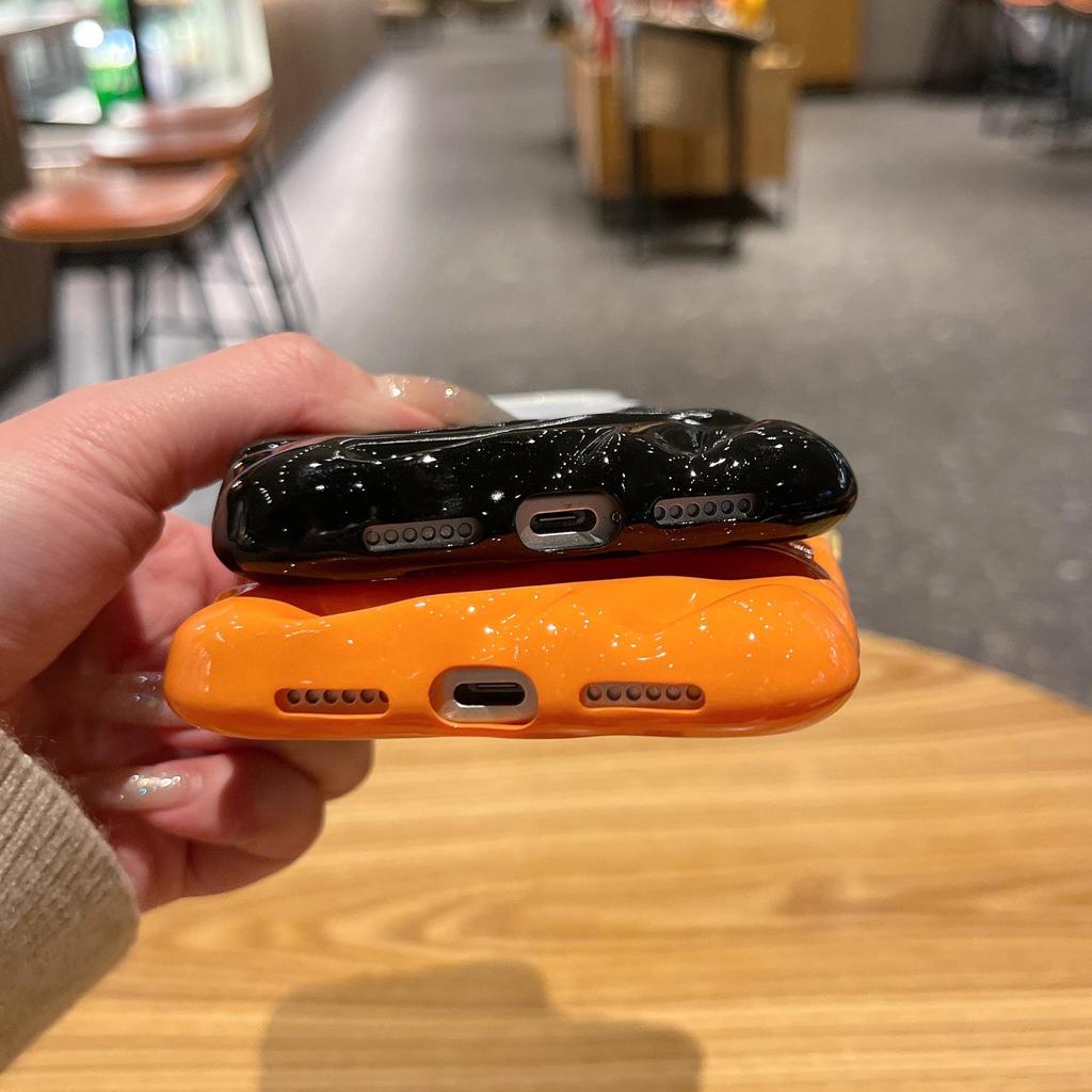 Чехол с 3D-плиссированной текстурой и градиентом для iPhone 16 Pro Max/17