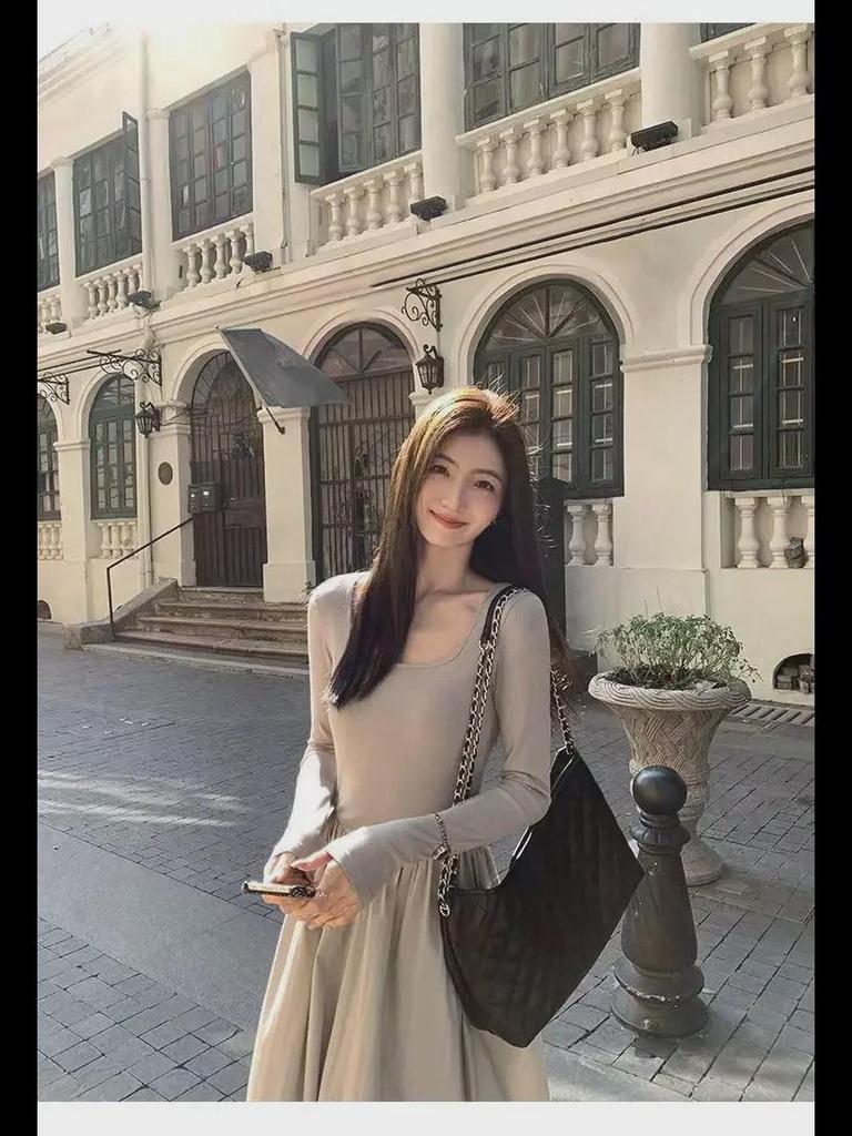 2024 Женское платье А-силуэта с французским квадратным вырезом и длинными рукавами - Весна/Осень, макси, утягивающее талию