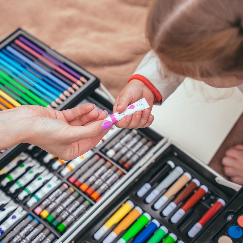 Art Set for Painting Drawing In a Suitcase Pink