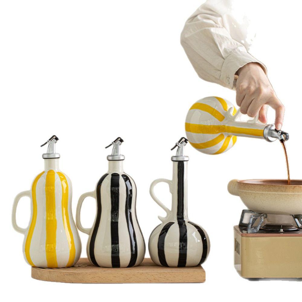 Nordic Style Ceramic Oil Bottle Hand-drawn Stripes Olive Oil Jug Cooking Equipment