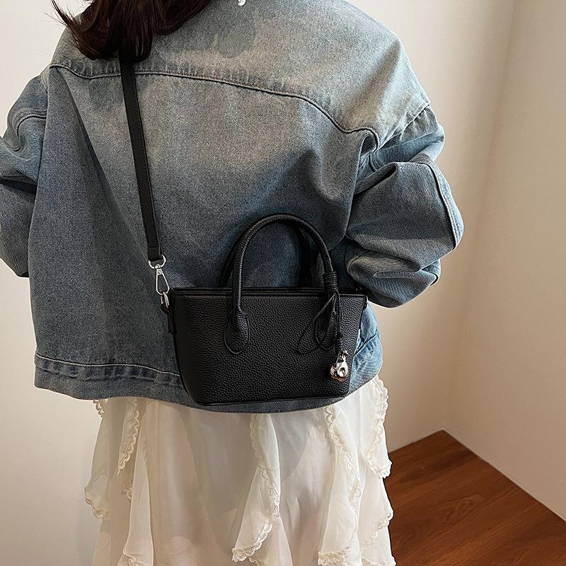 Новая модная сумка Универсальная однотонная сумка через плечо