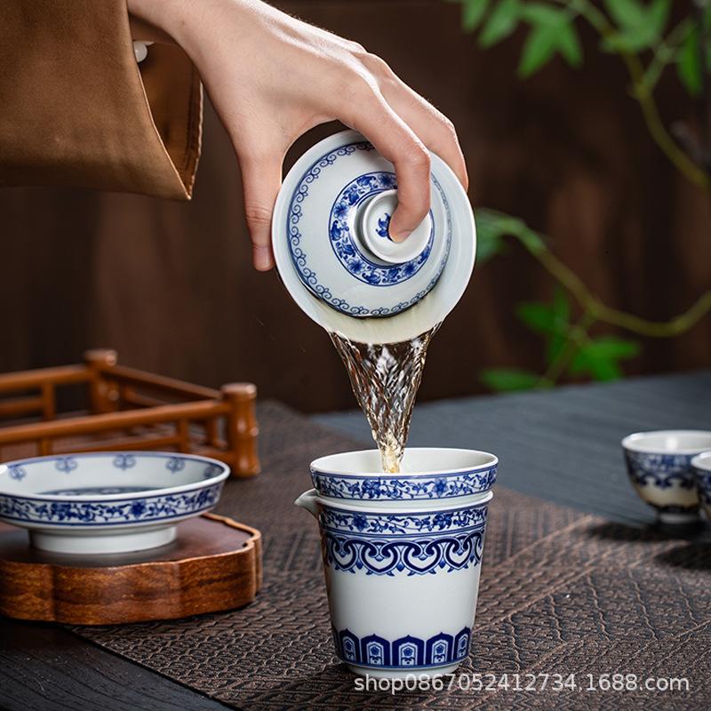 Kung Fu Tea Set Gifts Jingdezhen Blue and White Porcelain Tea Set Underglaze Color Sancai Cover Bowl Teapot Teacup