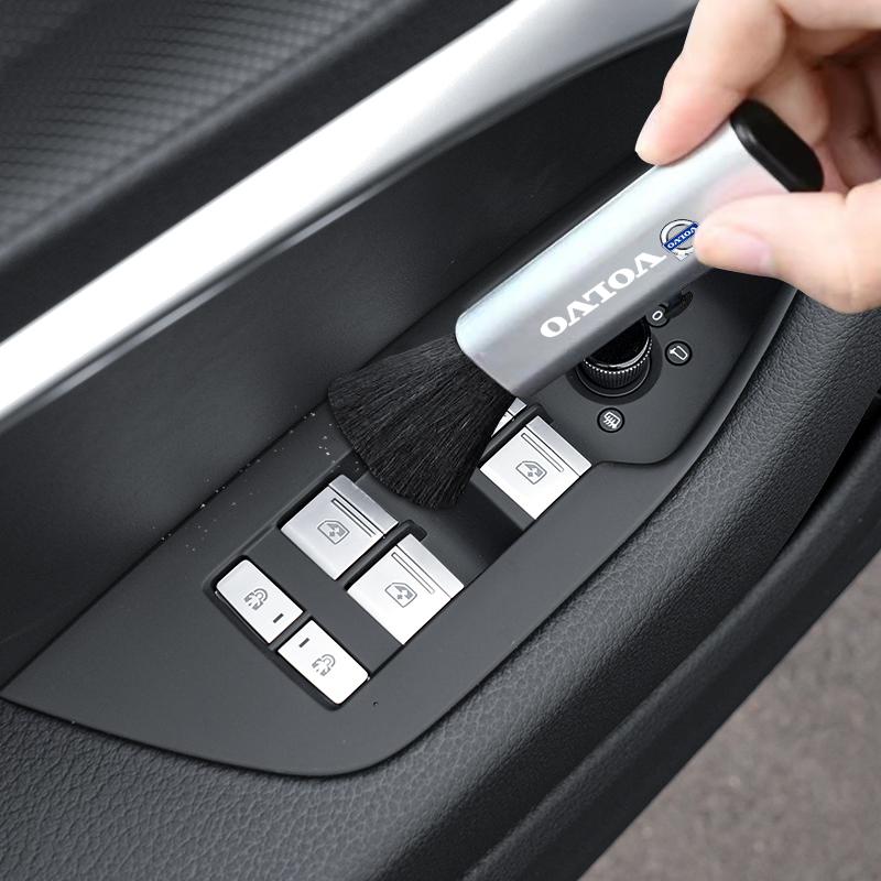 Car Interior Cleaning Tools Retractable Soft Wool Brush For Volvo EX30 XC60 XC40 V60 V40 XC90 XC70 V50 S60 V70 S90 Olestar AWD
