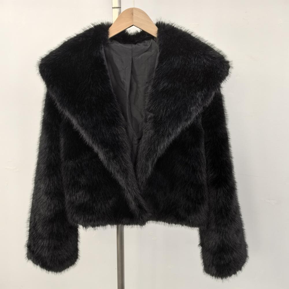 Имитация лисьего меха Искусственный мех Женское короткое модное меховое пальто Высококачественная осенне-зимняя женская куртка Пальто 2026