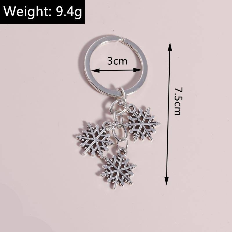Cute Alloy Snowflake Keychain Metal Key Ring for Men Women Key Holder Handbag Pendants DIY Jewlery Accessories