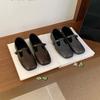 Retro Flat-bottom Buckle with Shallow Mouth Single Shoes Women's Autumn 2025 New Korean Version Small Leather Shoes British Mary Jane Shoes