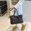 New Shoulder Bag Women's Large-capacity Spring and Summer Commuter Big Bag Fashionable High-end Simple Tote Women's Bag