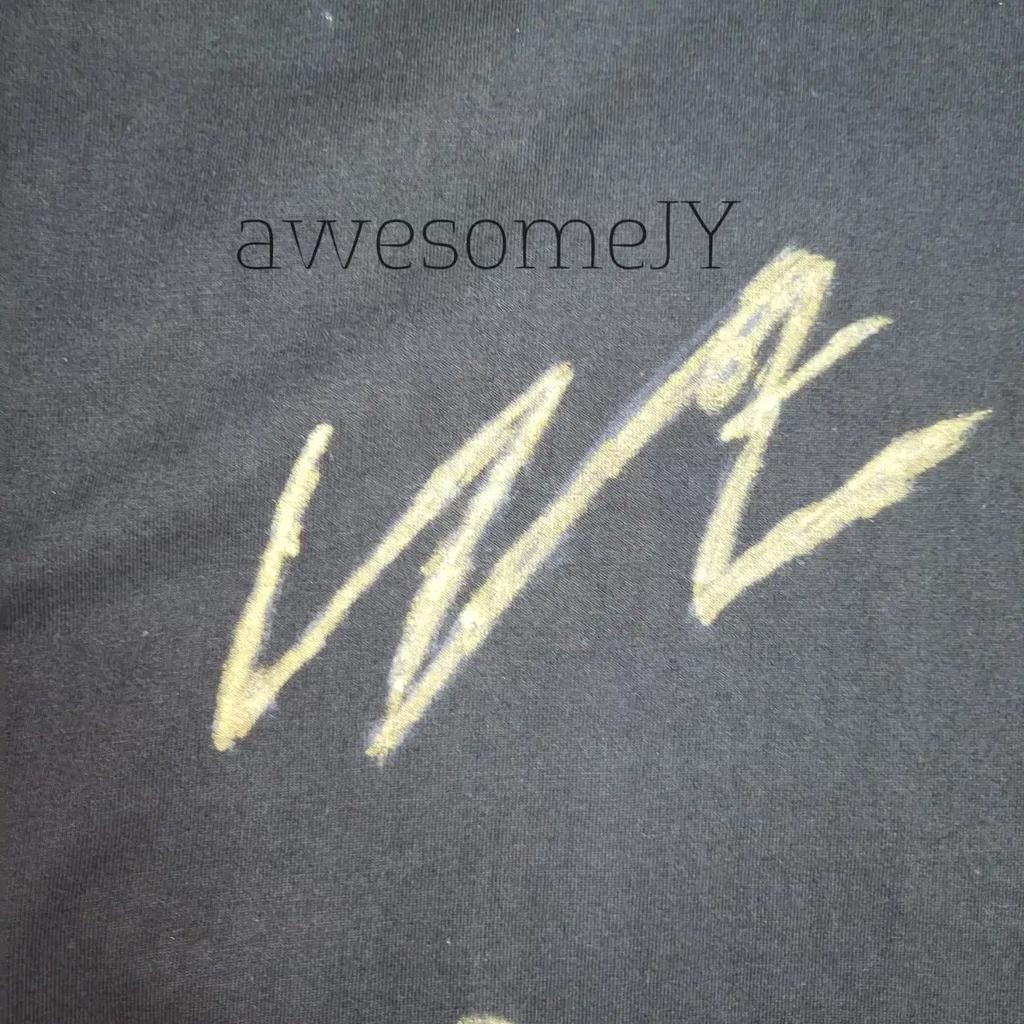 Футболка с автографом группы I-DLE Б/У