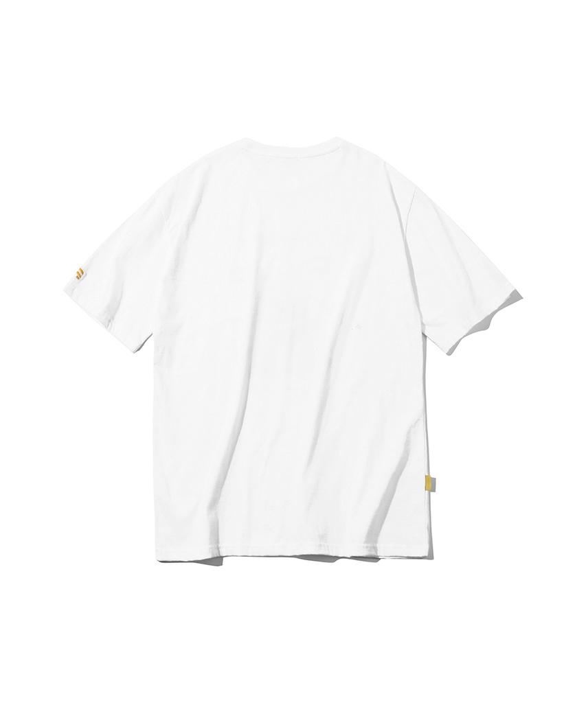 MAINBOOTH [Pat & Mat] Qna T-Shirt (White)