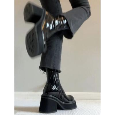 Лакированные маленькие ботинки Мартина женские 2025 новые водонепроницаемые на платформе толстой подошве на высокой эластичной тонкой подошве толстый каблук короткие ботинки