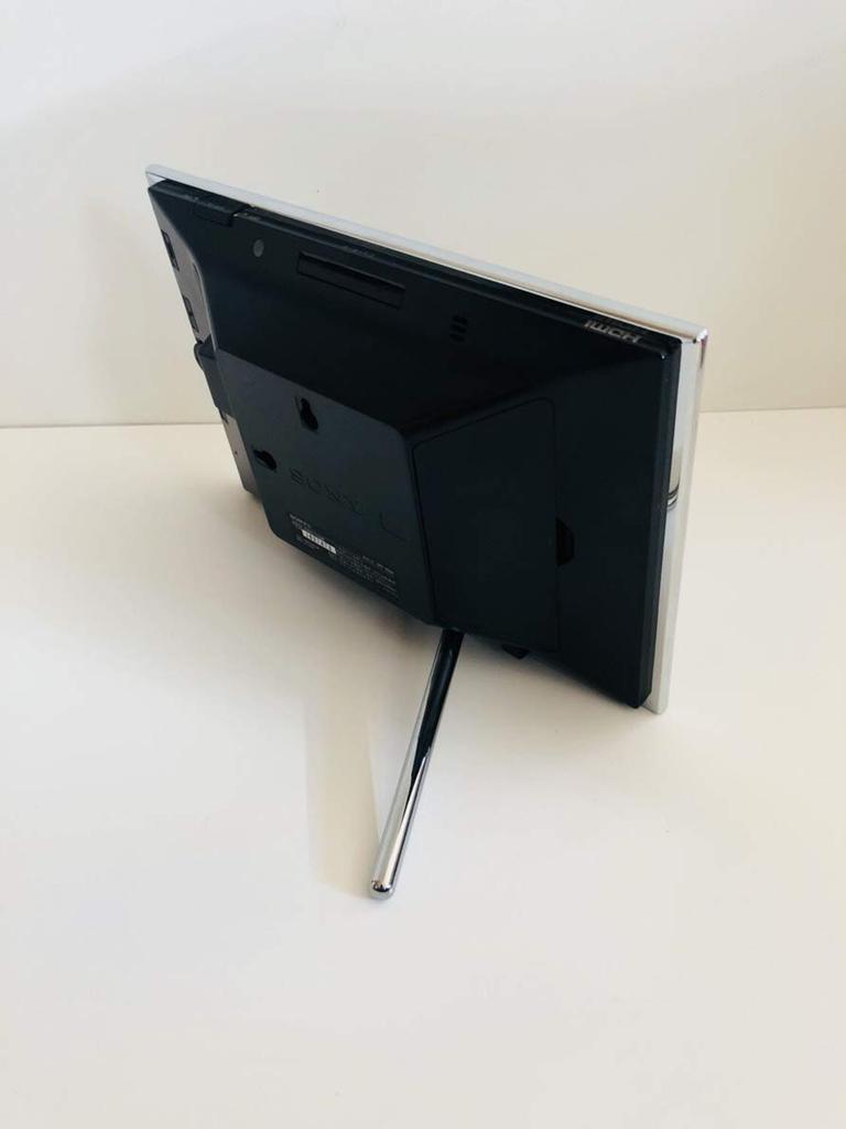 Sony Digital Photo Frame X800 Black DPF-X800/B