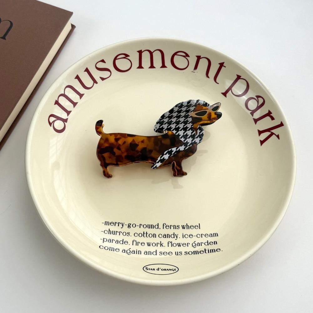 Acetic Acid Sausage Dog Hair Clip Large Cartoon Hairpin Fashion Dachshund Hair Claw  Streetwear
