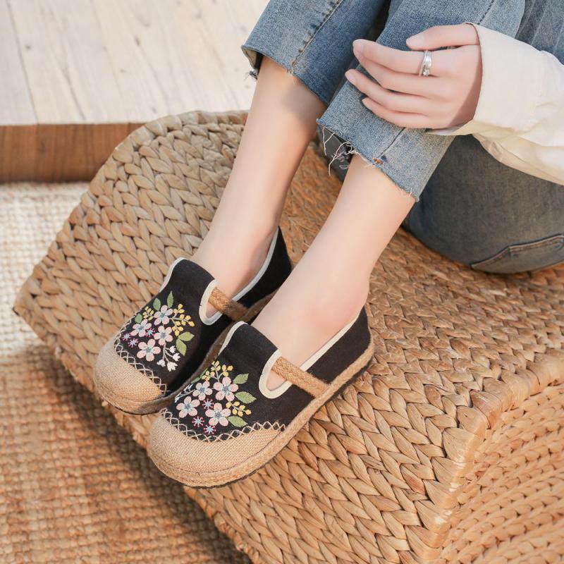 Женская обувь на плоской подошве с вышивкой, повседневная хлопково-льняная лаконичная удобная женская обувь ручной работы с круглым носком и цветочным принтом