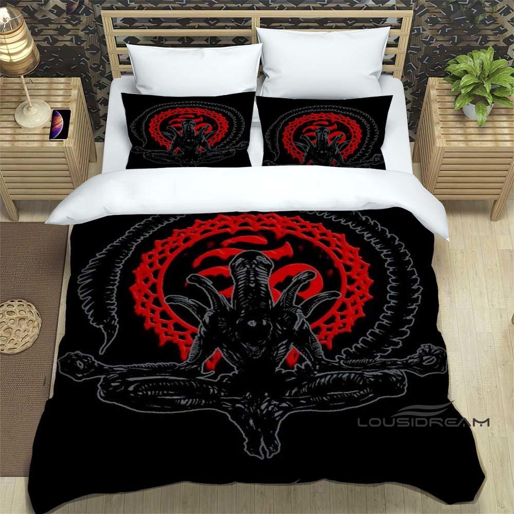 This bedding set features a print inspired by the movie "The Predator." It's an exquisite set including a duvet cover and pillow
