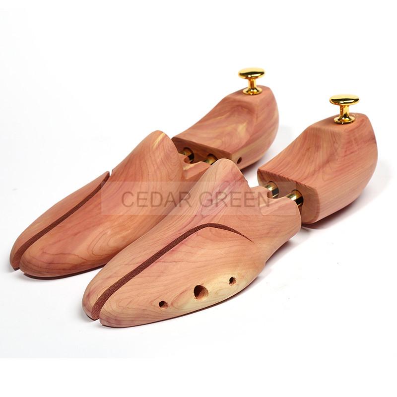 Adjustable North American Cedar Shoe Stretcher: Anti-Crease Wooden Expander for Men's & Women's Shoes