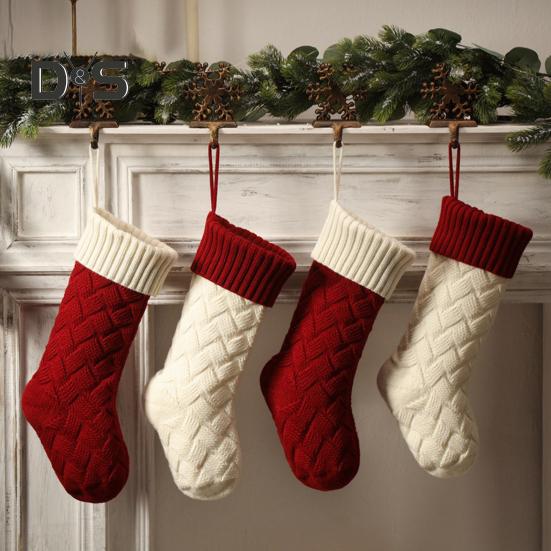 Large Knitted Christmas Stockings 18" Xmas Gift Stocking Hanging Decorations Festive Decor Candy Toys Bag Hanging Stocking for Mantel Window