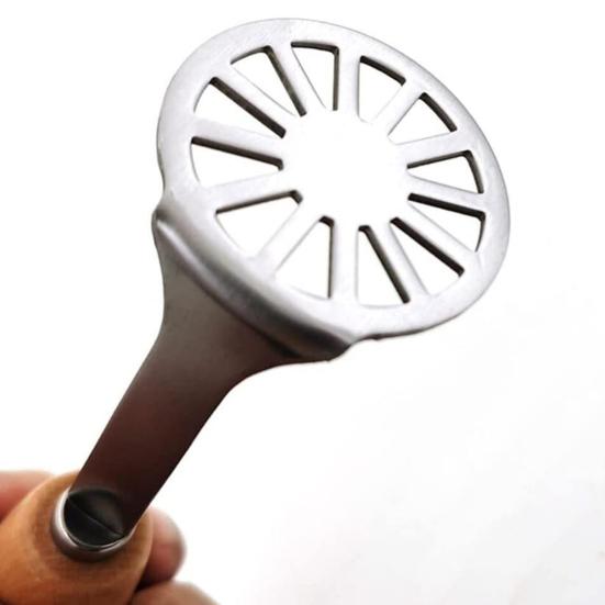 Нержавеющая сталь Картофелемялка Деревянная длинная ручка Пищевой Многофункциональный ручной инструмент для затирания моркови и овощей