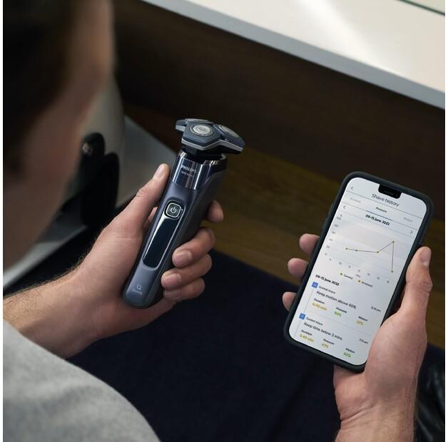 Philips Series 7000 SkinIQ Razor S7885/50