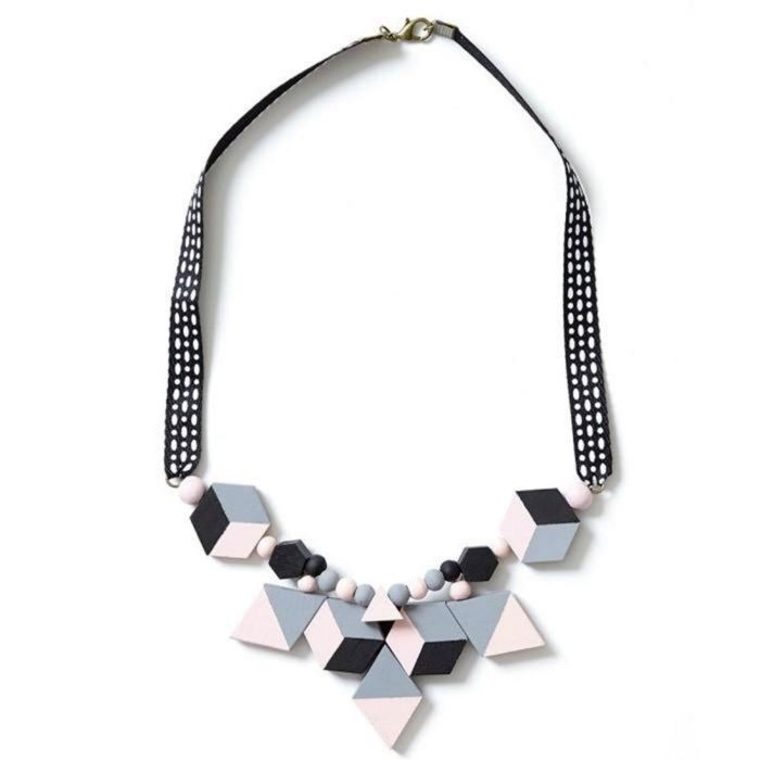 24 perles en bois losanges 30 mm