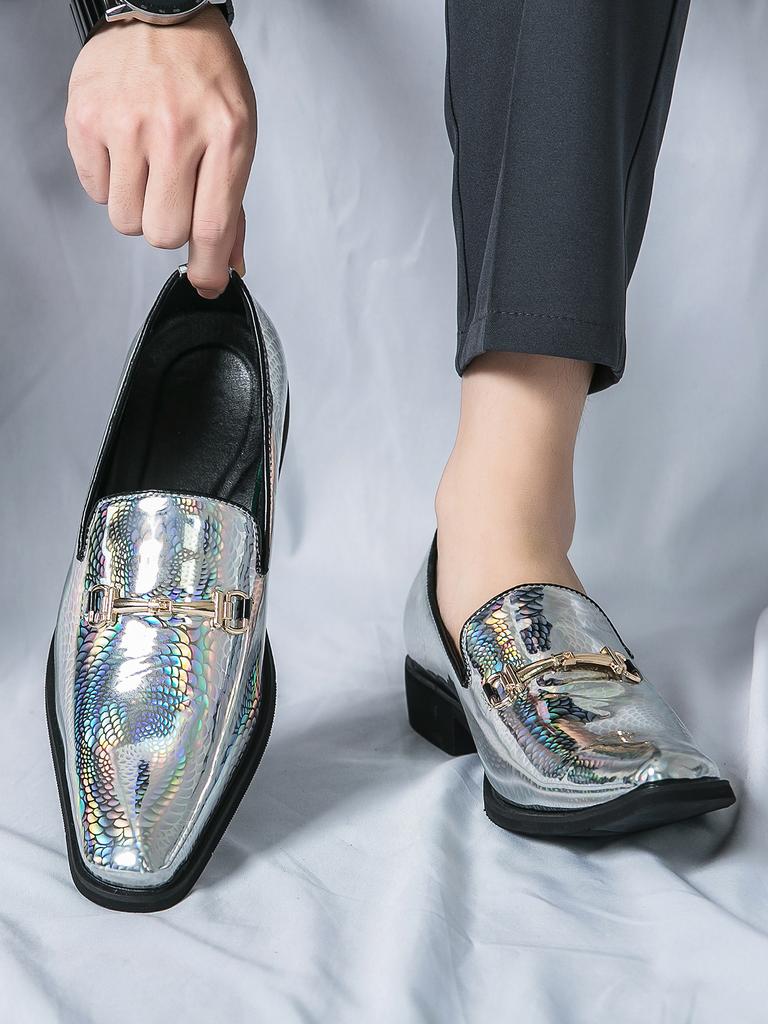 Мужская новая весенняя роскошная модная серебристая мужская обувь для ночного клуба, нескользящая, удобная, дышащая, блестящая, остроносая кожаная обувь