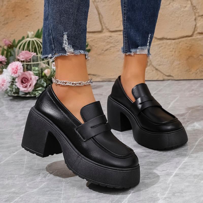 Fashion 2025 Hot Sale New Loafers Women's High Heels Round Toe Chunky Heels Classics Daily & Office Pumps Women Slip On Platform Shoes