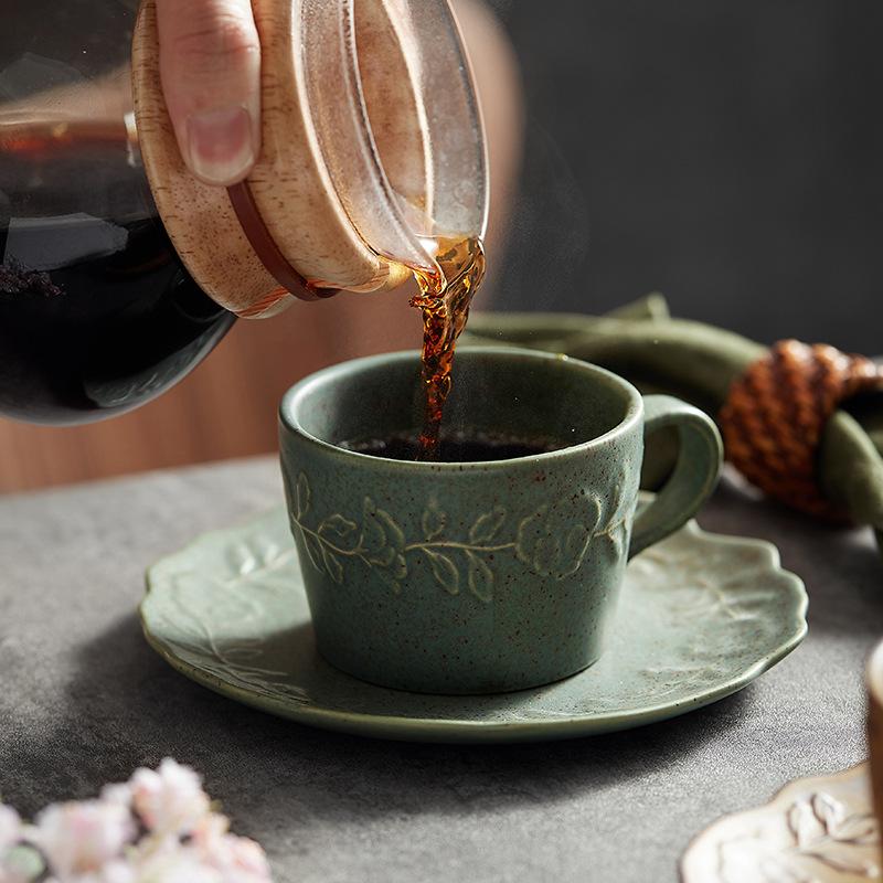 Японские креативные керамические кофейные чашки и блюдца, ретро кофейные чашки, чашки для черного чая, кофейные чашки, блюдца, парные чашки, домашнее послеобеденное чаепитие